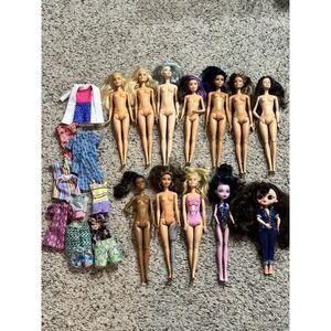 Barbie Doll Nude MIXED Lot of 12 2010-15 w Barbie And Misc Dolls Clothes READ